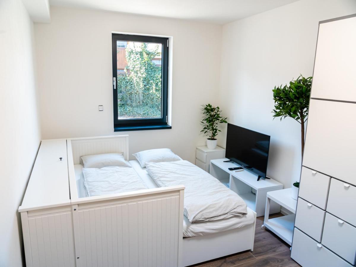 Apartmany Gemini Zlín エクステリア 写真