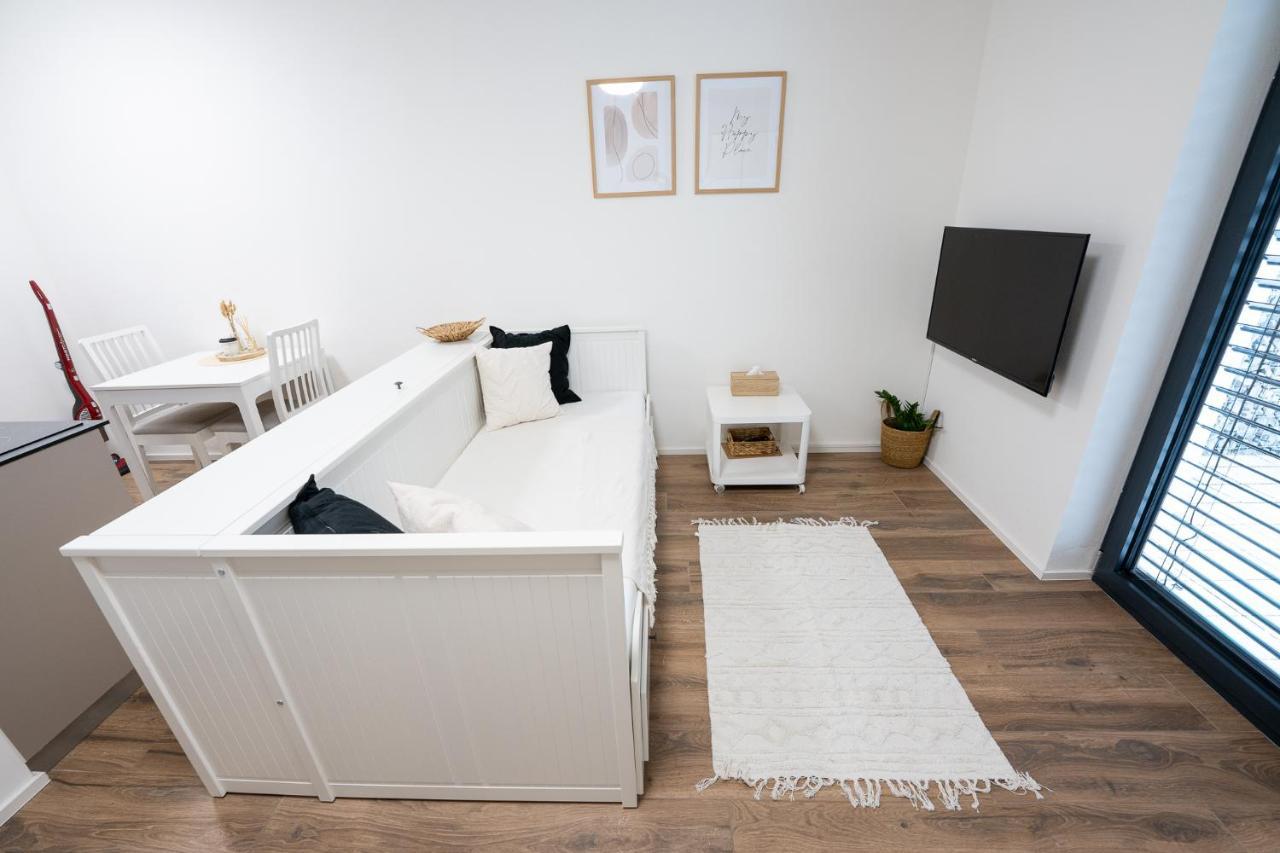 Apartmany Gemini Zlín エクステリア 写真