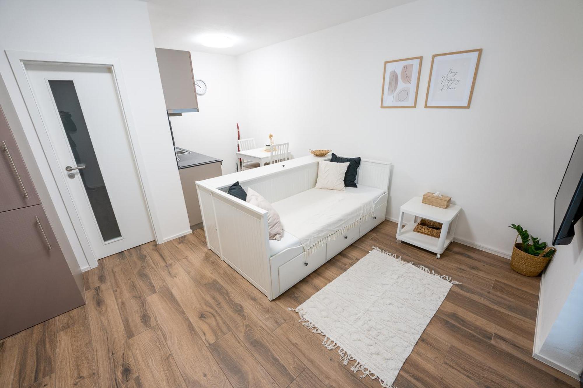 Apartmany Gemini Zlín エクステリア 写真